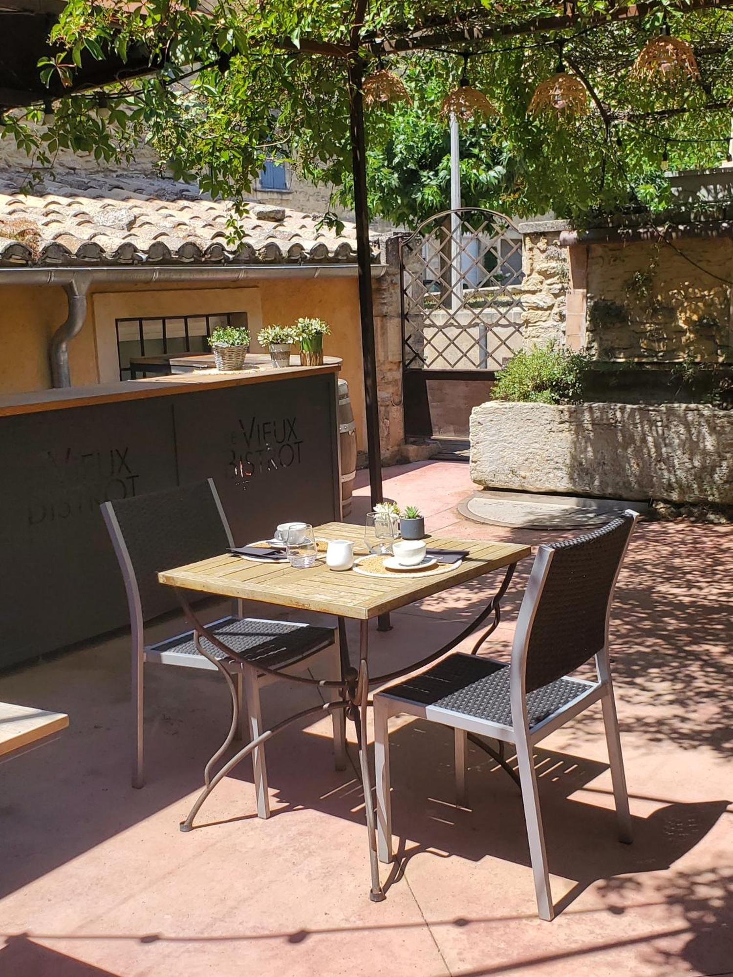 Chambres Du Vieux Bistrot Cabrières-dʼAvignon Екстериор снимка