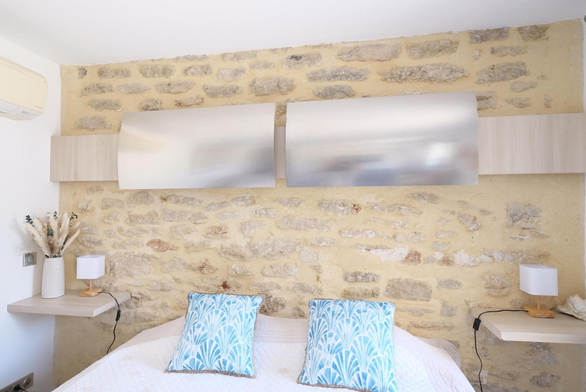 Chambres Du Vieux Bistrot Cabrières-dʼAvignon Екстериор снимка