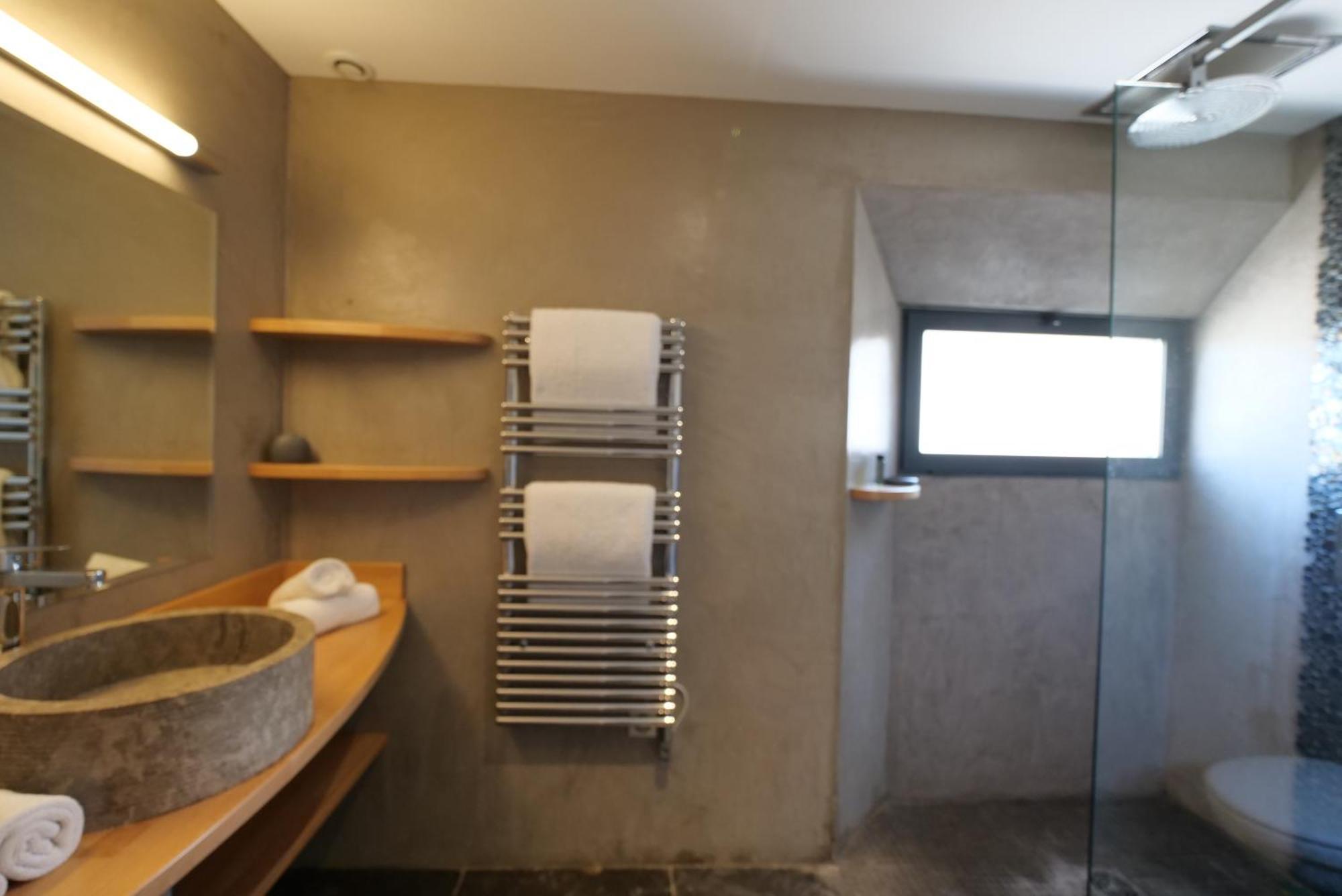 Chambres Du Vieux Bistrot Cabrières-dʼAvignon Екстериор снимка