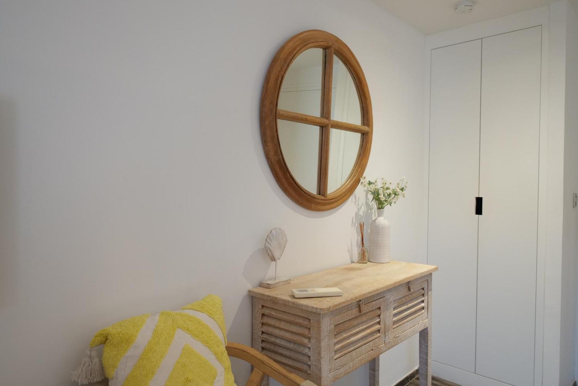 Chambres Du Vieux Bistrot Cabrières-dʼAvignon Екстериор снимка