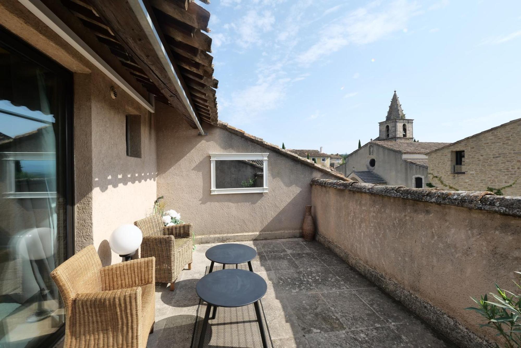 Chambres Du Vieux Bistrot Cabrières-dʼAvignon Екстериор снимка