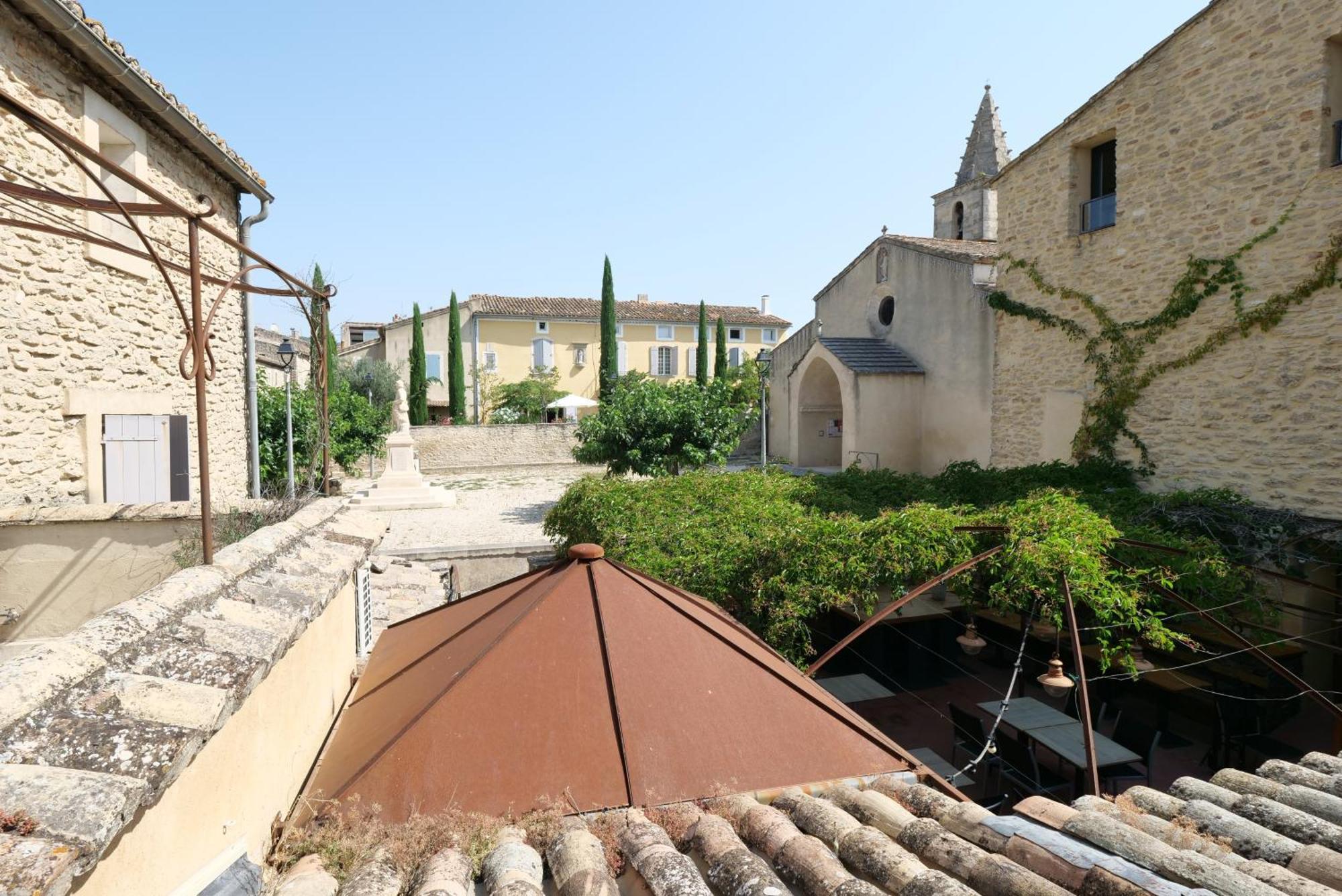 Chambres Du Vieux Bistrot Cabrières-dʼAvignon Екстериор снимка